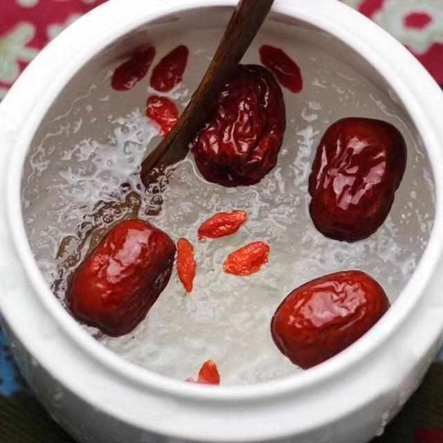 小心窝燕窝：燕窝这么吃，让你美丽素颜不用“妆”