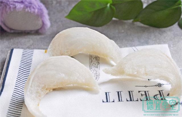 为什么炖好的燕窝有股鸡蛋清味？难道吃燕窝真的和鸡蛋没区别