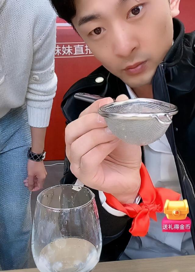 知名网红回应燕窝变糖水事件，被刻意针对抹黑，倾家荡产也要维权