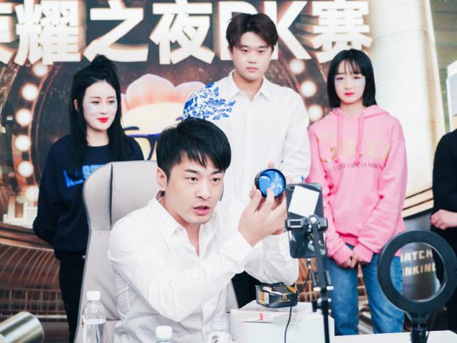 辛巴燕窝风波后将复出？旗下徒弟宣布回归直播，网友却表示不再买
