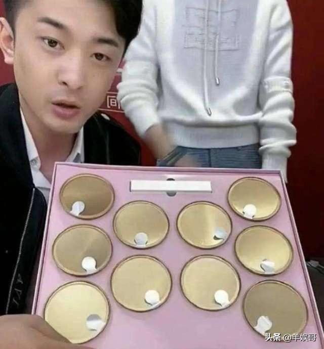 燕窝事件猛料频出，辛巴再难翻身，粉丝美其名曰提升智商